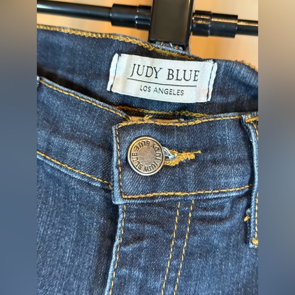 Judy Blue Women’s Mid-Rise Skinny Jeans 👖✨ - Picture 3 of 6